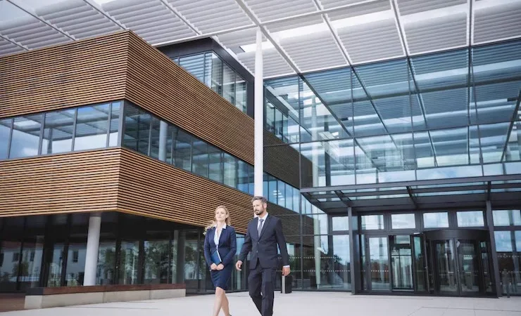 Adjectifs anglais usage phrase comparaison degrés