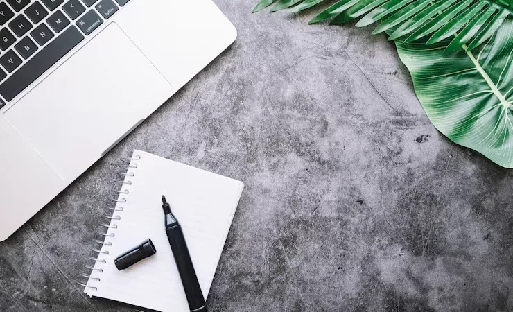 Supermarché anglais chercher produits caisse paiement remises