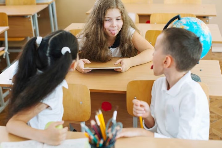 Matematik öğretmeni Almanca, Matematik öğretmeninin Almancası nedir, Almanca matematik öğretmeni nasıl denir