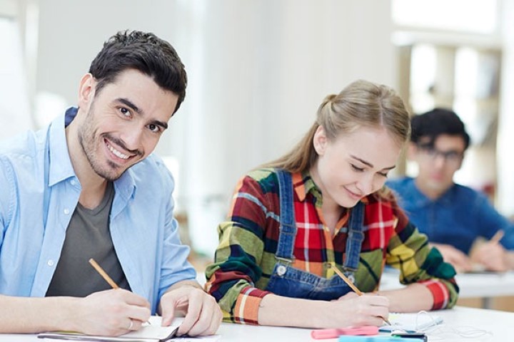 Ekonomi ingilizce, Ekonominin ingilizcesi nedir, İngilizce ekonomi nasıl denir