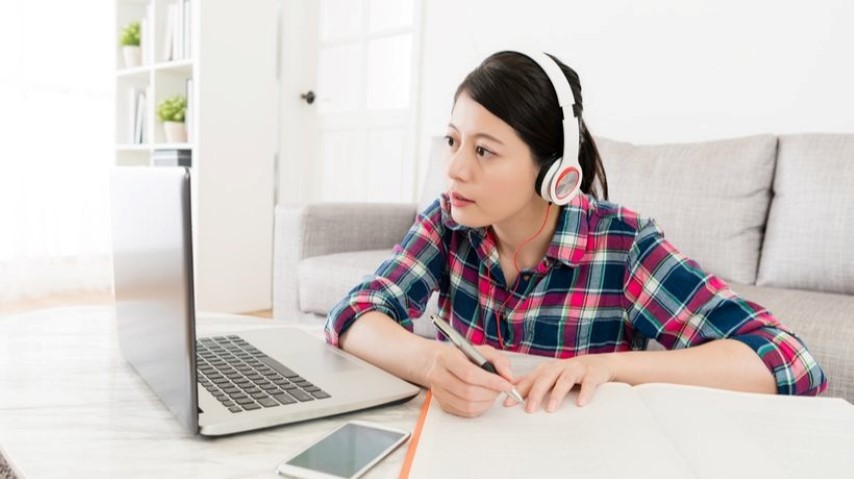 Uykulu ingilizce, Uykulunun ingilizcesi nedir, İngilizce uykulu nasıl denir